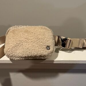Lululemon Athletica Sherpa Belt Bag in Beige
